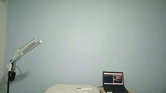 nelielg6 online show from 20, 12, 2025