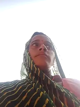 Snapshot of Xxx_suhana chatting on 27, 11, 2025 Xxx suhana online show from 27, 11, 2025