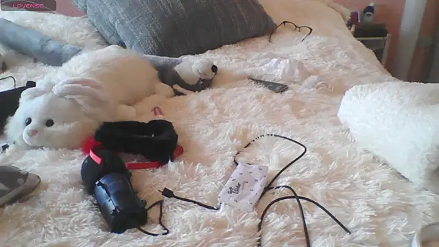 Snapshot of LisaHoneyLisa chatting on 30, 11, 2025 LisaHoneyLisa online show from 30, 11, 2025