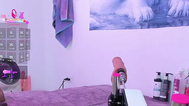 Mia King  online show from 8, 2, 2026