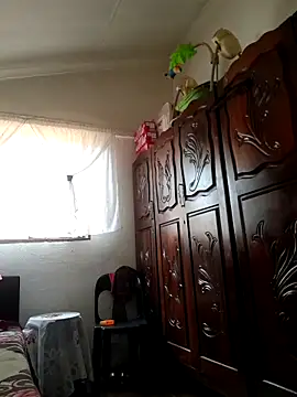 Eezxxx online show from 6, 3, 2026