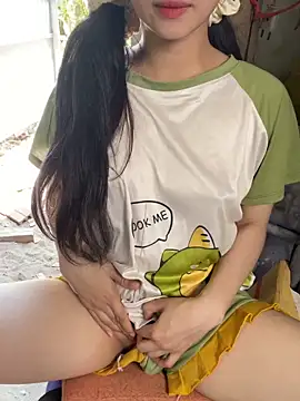 XndSeraphina online show from 13, 3, 2026