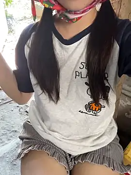 XndSeraphina online show from 2, 3, 2026