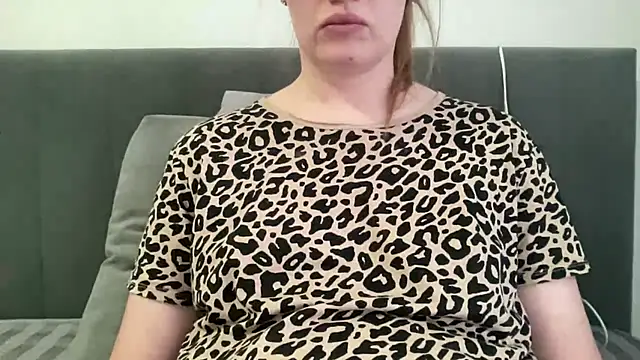 alisa kitcat online show from 14, 1, 2026