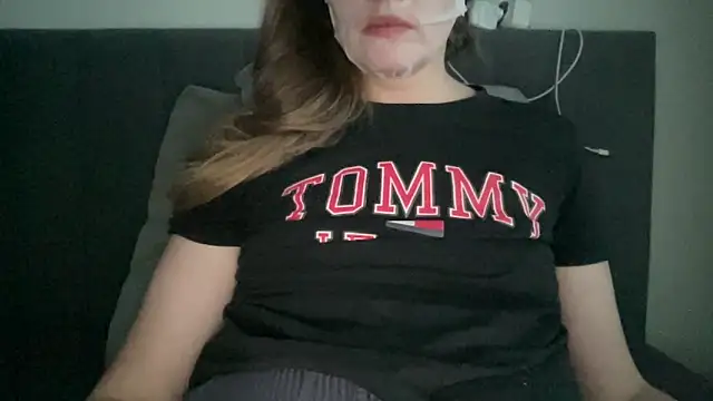 alisa kitcat online show from 23, 12, 2025