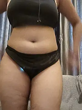 Snapshot of Smita_silk69 chatting on 24, 4, 2026 Smita silk69 online show from 24, 4, 2026