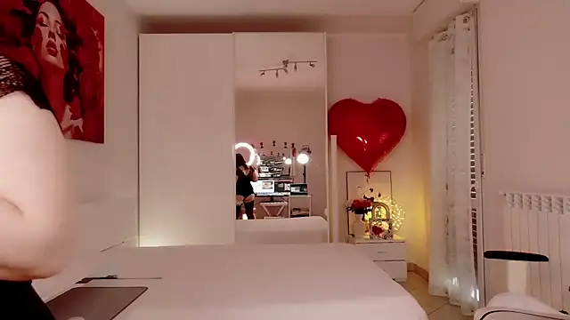 FlirtyFox  online show from 21, 2, 2026