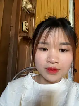 Snapshot of Spring-spring chatting on 24, 11, 2025 Spring-spring online show from 24, 11, 2025