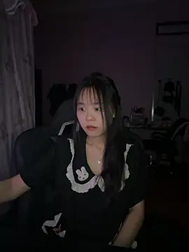 Snapshot of Kiee-lee chatting on 22, 4, 2026 Kiee-lee online show from 22, 4, 2026