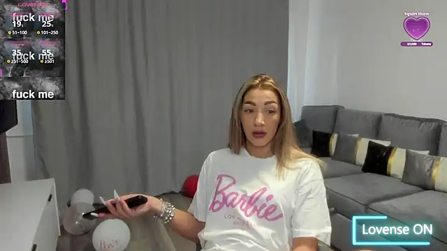 rossana doll online show from 18, 2, 2026