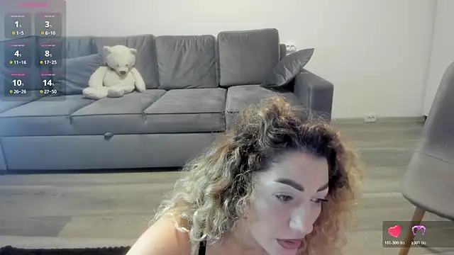 rossana doll online show from 4, 12, 2025