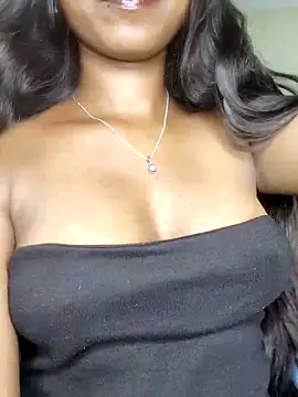 Simran 0011 online show from 18, 4, 2026