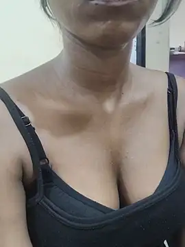 Simran 0011 online show from 15, 5, 2026