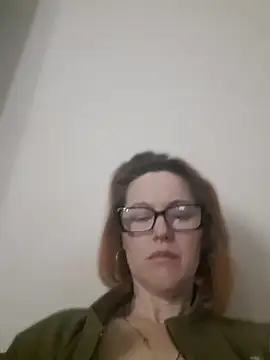 Snapshot of LanaOlbenst chatting on 4, 5, 2026 LanaOlbenst online show from 4, 5, 2026