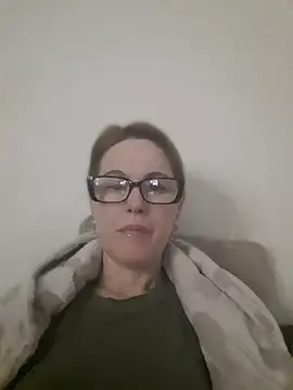 Snapshot of LanaOlbenst chatting on 2, 6, 2026 LanaOlbenst online show from 2, 6, 2026