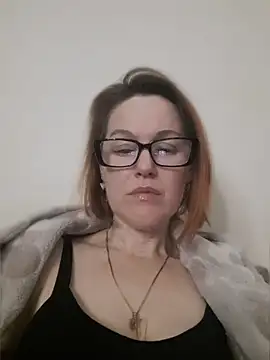 Snapshot of LanaOlbenst chatting on 24, 4, 2026 LanaOlbenst online show from 24, 4, 2026