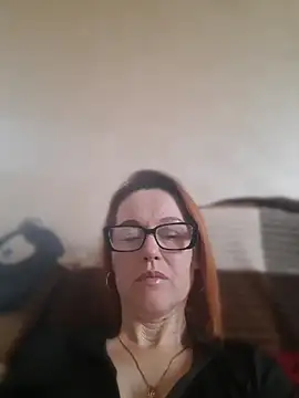 Snapshot of LanaOlbenst chatting on 8, 5, 2026 LanaOlbenst online show from 8, 5, 2026