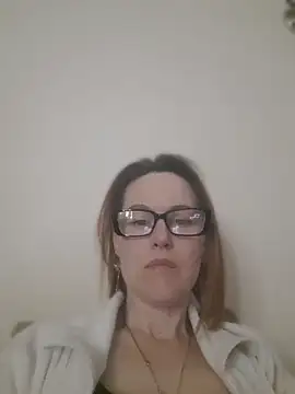 Snapshot of LanaOlbenst chatting on 10, 5, 2026 LanaOlbenst online show from 10, 5, 2026