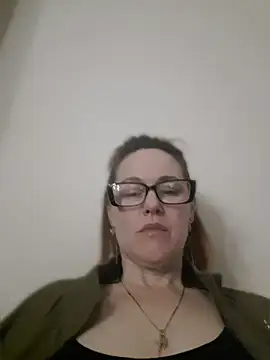 Snapshot of LanaOlbenst chatting on 2, 5, 2026 LanaOlbenst online show from 2, 5, 2026