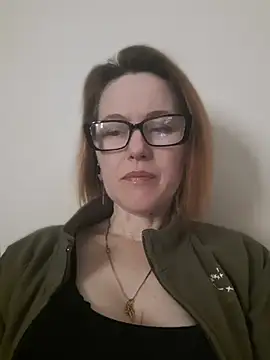 Snapshot of LanaOlbenst chatting on 3, 5, 2026 LanaOlbenst online show from 3, 5, 2026