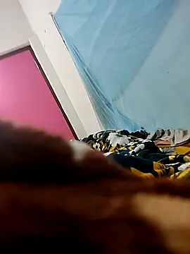 Hotboylumia 825321 online show from 21, 12, 2025