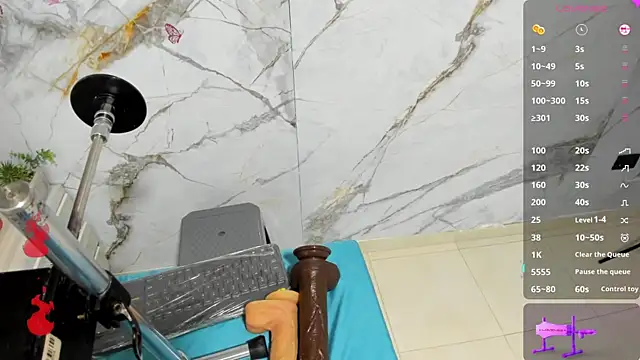 Latina candy01 online show from 13, 3, 2026