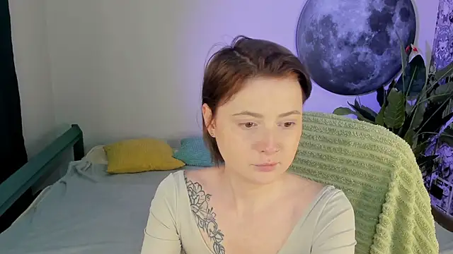 LaylaCookies  online show from 2, 12, 2025