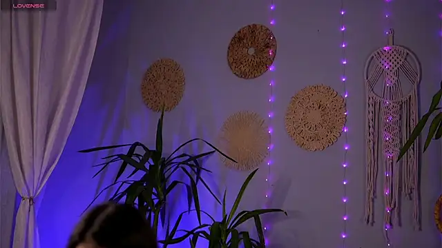 PureEllieX online show from 14, 4, 2026