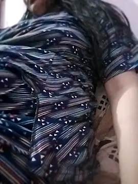 Priya Sharma04 online show from 13, 4, 2026