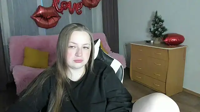 GirlPlayer online show from 11, 4, 2026