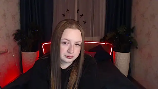 GirlPlayer online show from 2, 2, 2026