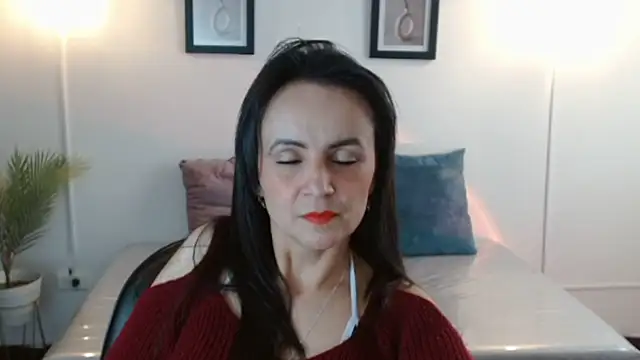 Juliana  lx online show from 19, 3, 2026