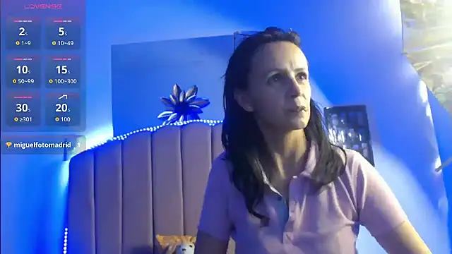 Juliana  lx online show from 15, 12, 2025