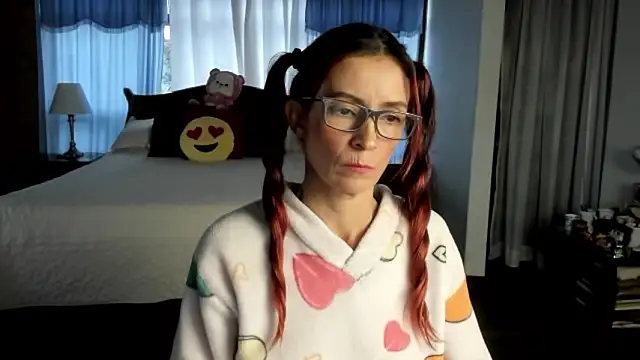 Charlotte-Willson online show from 3, 2, 2026