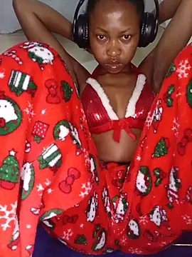 Snapshot of Sweethoneypot25 chatting on 14, 6, 2026 Sweethoneypot25 online show from 14, 6, 2026