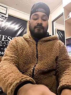 Liam hairy online show from 22, 12, 2025