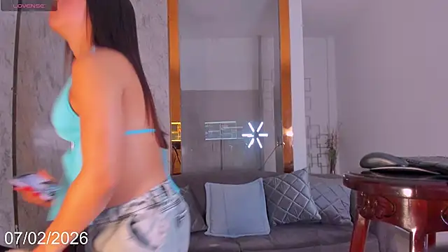 MafeArias23 online show from 7, 2, 2026