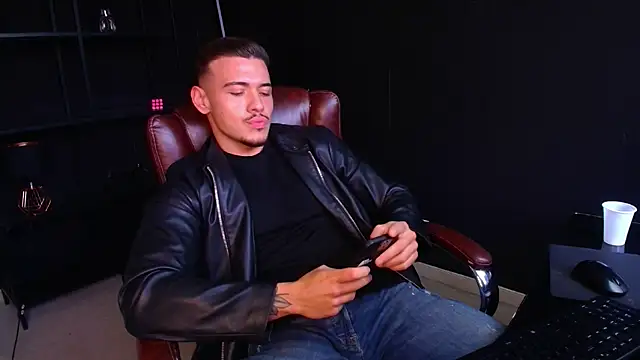 ElijahThorne online show from 10, 2, 2026