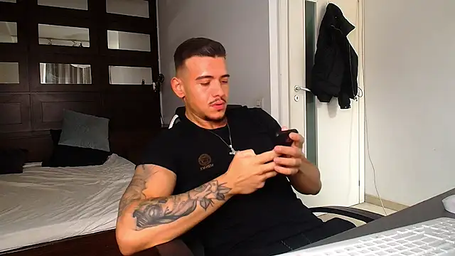 ElijahThorne online show from 23, 2, 2026