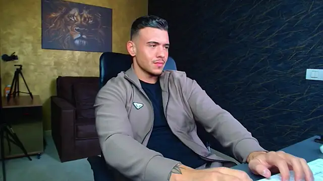 Snapshot of ElijahThorne chatting on 24, 4, 2026 ElijahThorne online show from 24, 4, 2026