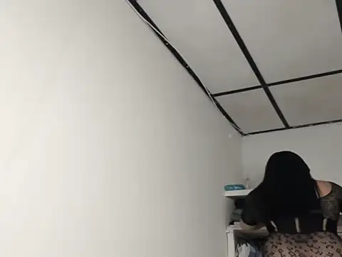 kira-stormm online show from 19, 2, 2026