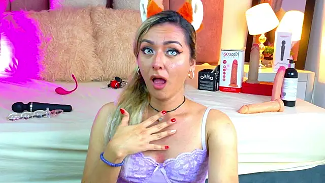 Lunitaa Diva online show from 1, 2, 2026