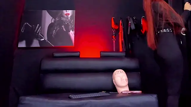 AprilStoness online show from 8, 3, 2026