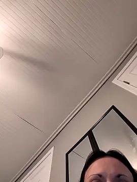 LexiLuxi online show from 23, 3, 2026