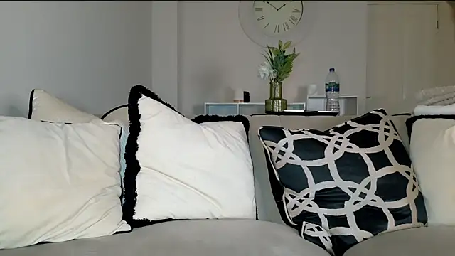 Ruby brooksxo online show from 8, 7, 2026