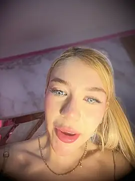 valeryfox   online show from 6, 3, 2026