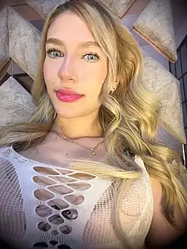 Snapshot of valeryfox__ chatting on 26, 5, 2026 valeryfox online show from 26, 5, 2026