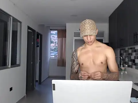 master Tripa online show from 23, 11, 2025