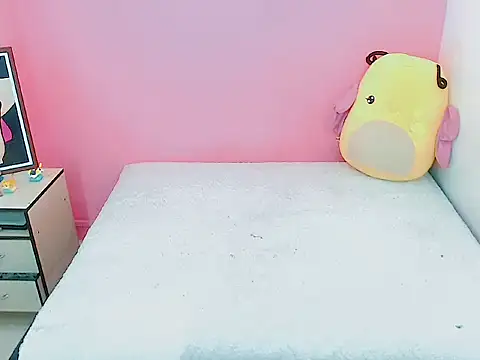 Snapshot of xwetdreamsx chatting on 20, 11, 2025 xwetdreamsx online show from 20, 11, 2025