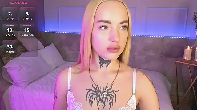 MarquiseMuse online show from 16, 12, 2025